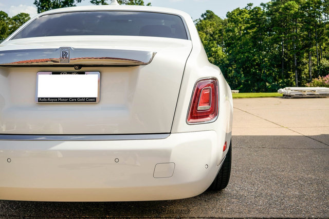Used 2020 Rolls-Royce Phantom Sedan RWD image 62