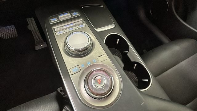 Used 2025 Genesis GV70 2.5T AWD/4WD image 22