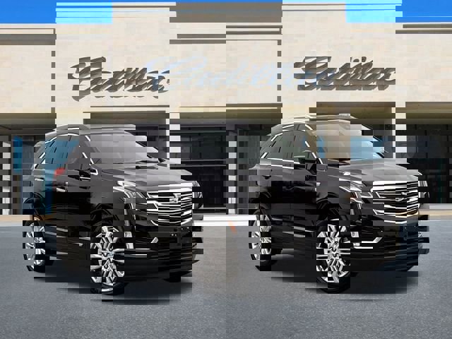 Used 2018 Cadillac XT5 Premium Luxury image 2