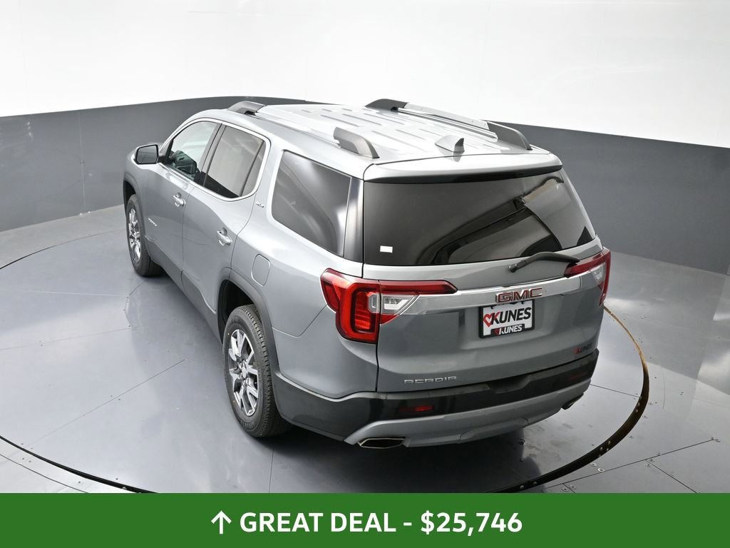 Used 2023 GMC Acadia SLT image 51