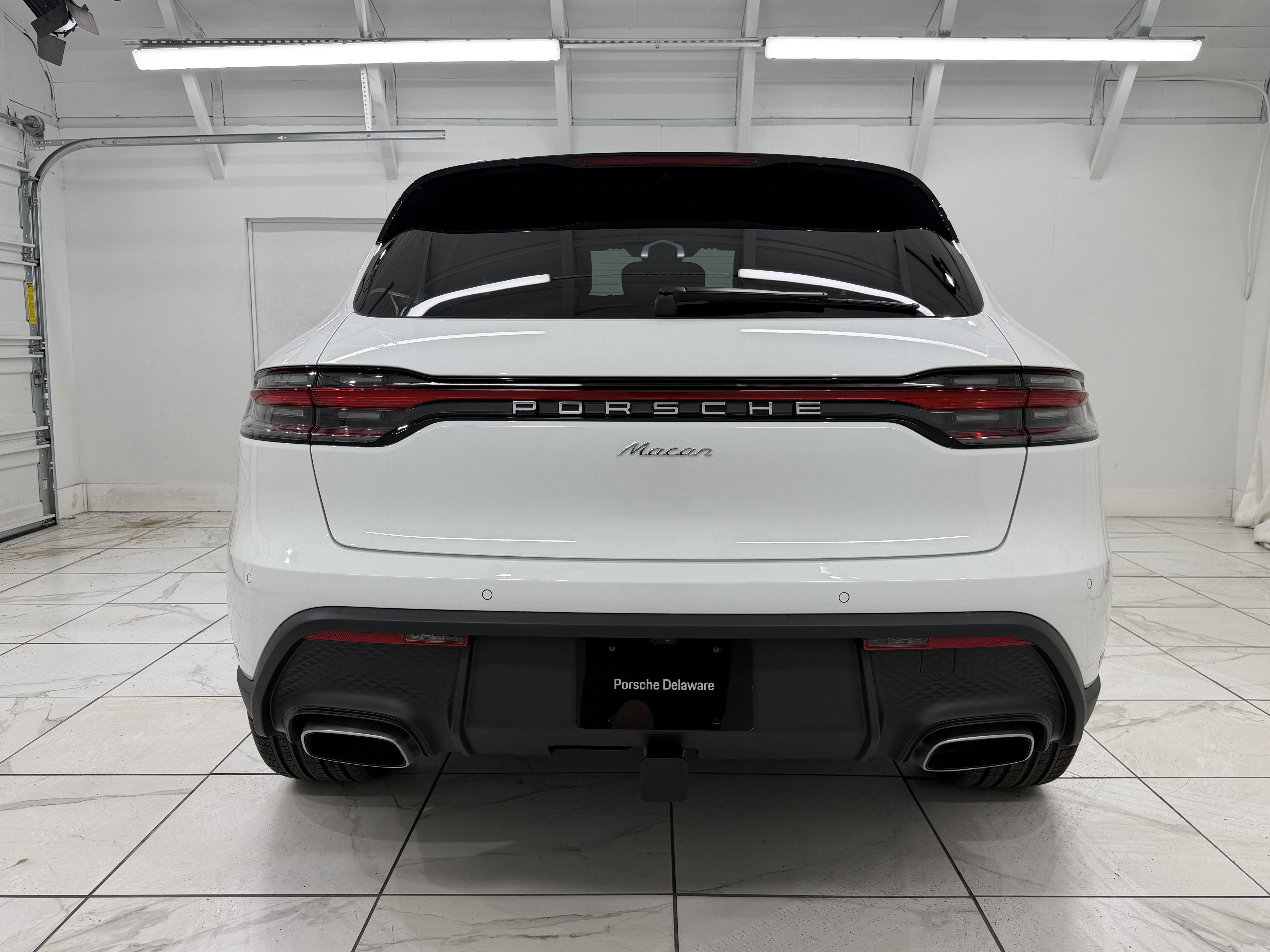 New 2026 Porsche Macan AWD/4WD image 13
