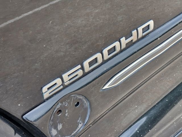 Used 2012 Chevrolet Express 2500 LT image 12