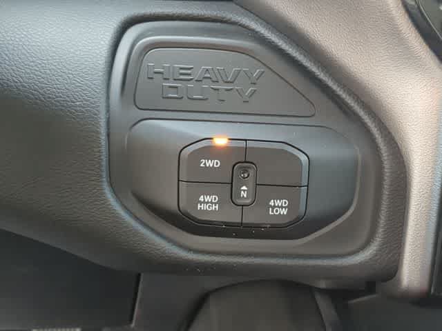 New 2026 RAM 3500 Big Horn AWD/4WD image 28