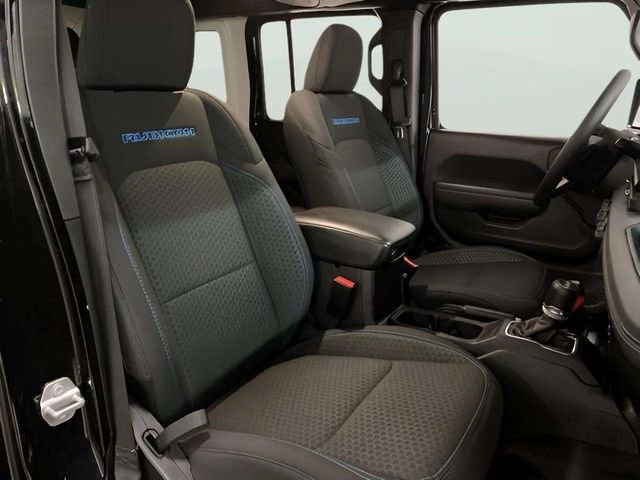 Used 2025 Jeep Wrangler Unlimited Rubicon 4xe w/ Convenience Group image 83