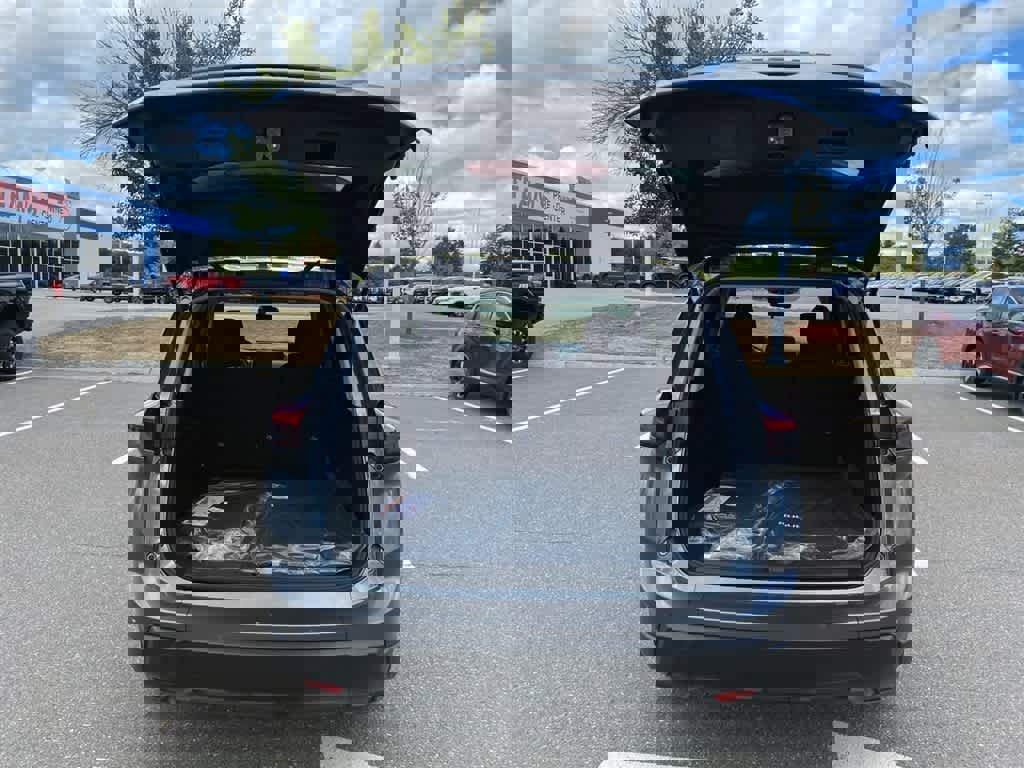 New 2026 Nissan Rogue S image 6