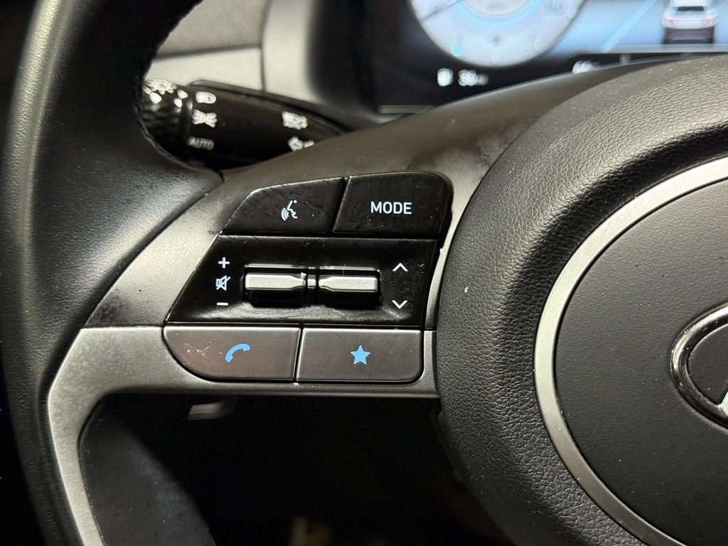 Used 2023 Hyundai Tucson SEL w/ Convenience Package image 11