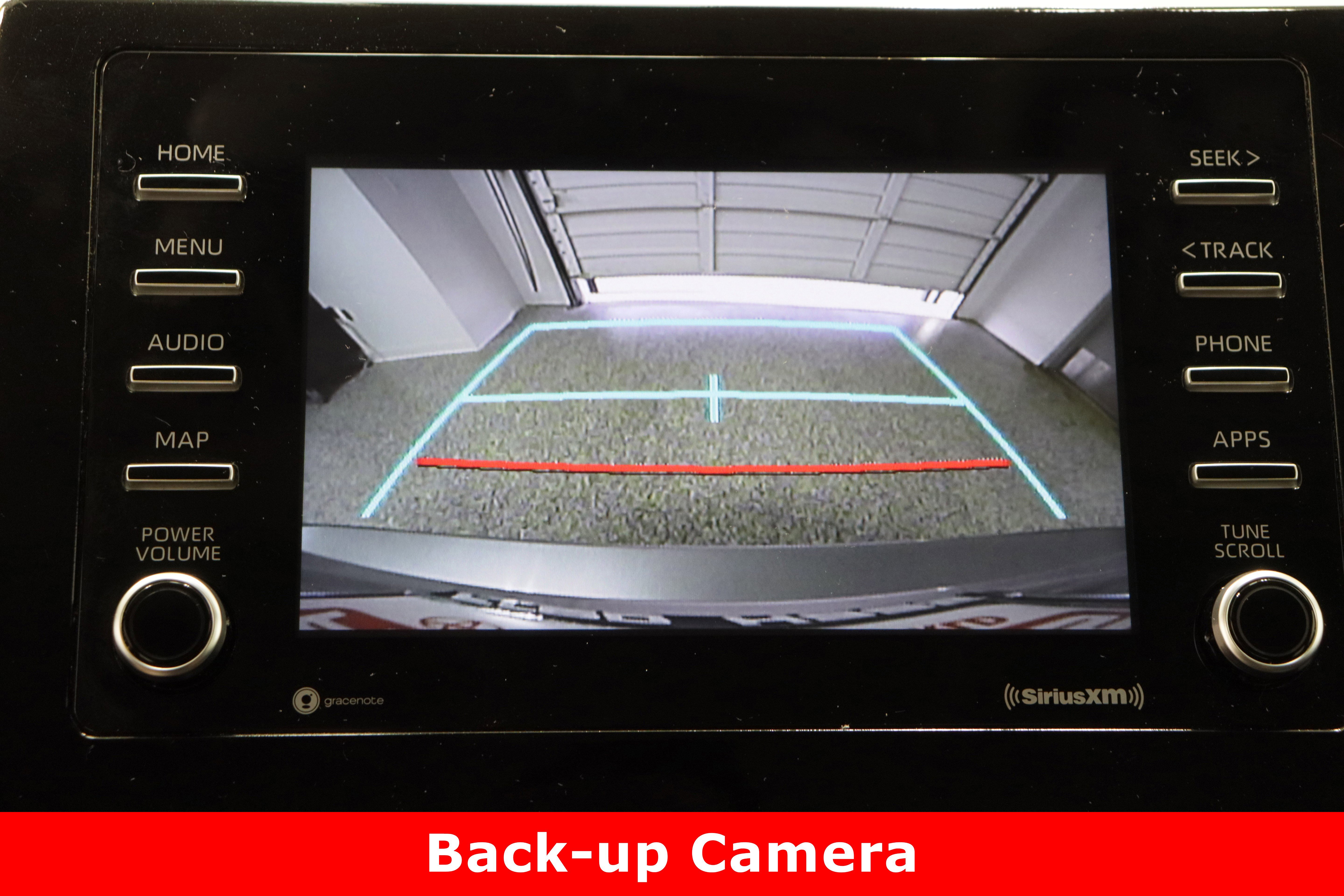 Used 2024 Toyota Camry SE image 20