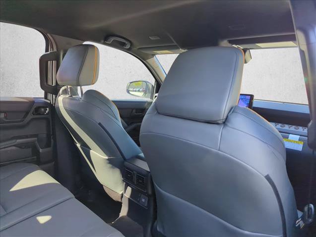 New 2026 Toyota 4Runner Trailhunter AWD/4WD image 29
