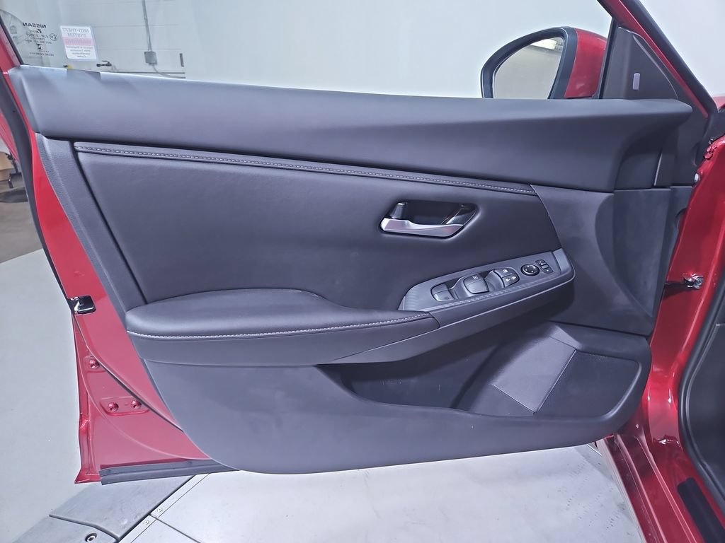 Used 2025 Nissan Sentra SV w/ All-Weather Package FWD image 11