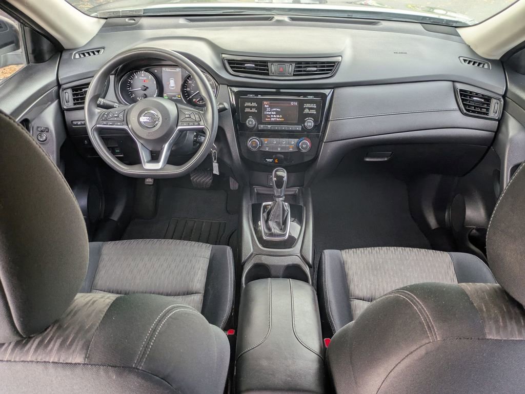 Used 2017 Nissan Rogue S image 10