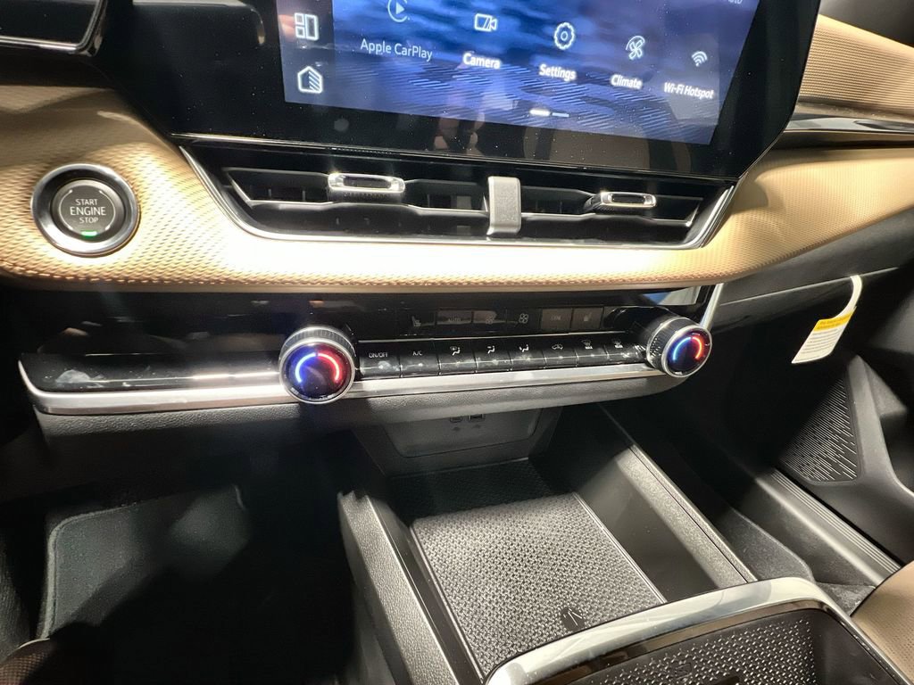 New 2026 Chevrolet Equinox ACTIV image 17