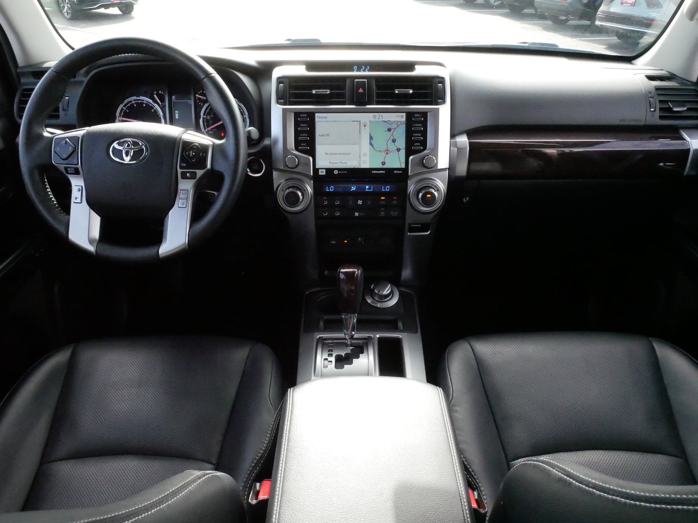 Used 2022 Toyota 4Runner Limited AWD/4WD image 10