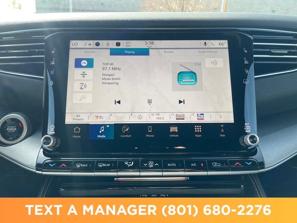 New 2026 Jeep Grand Wagoneer L 4WD w/ Premium Group I image 18