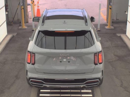 Used 2022 Kia Sorento EX w/ Panoramic Sunroof Package image 4