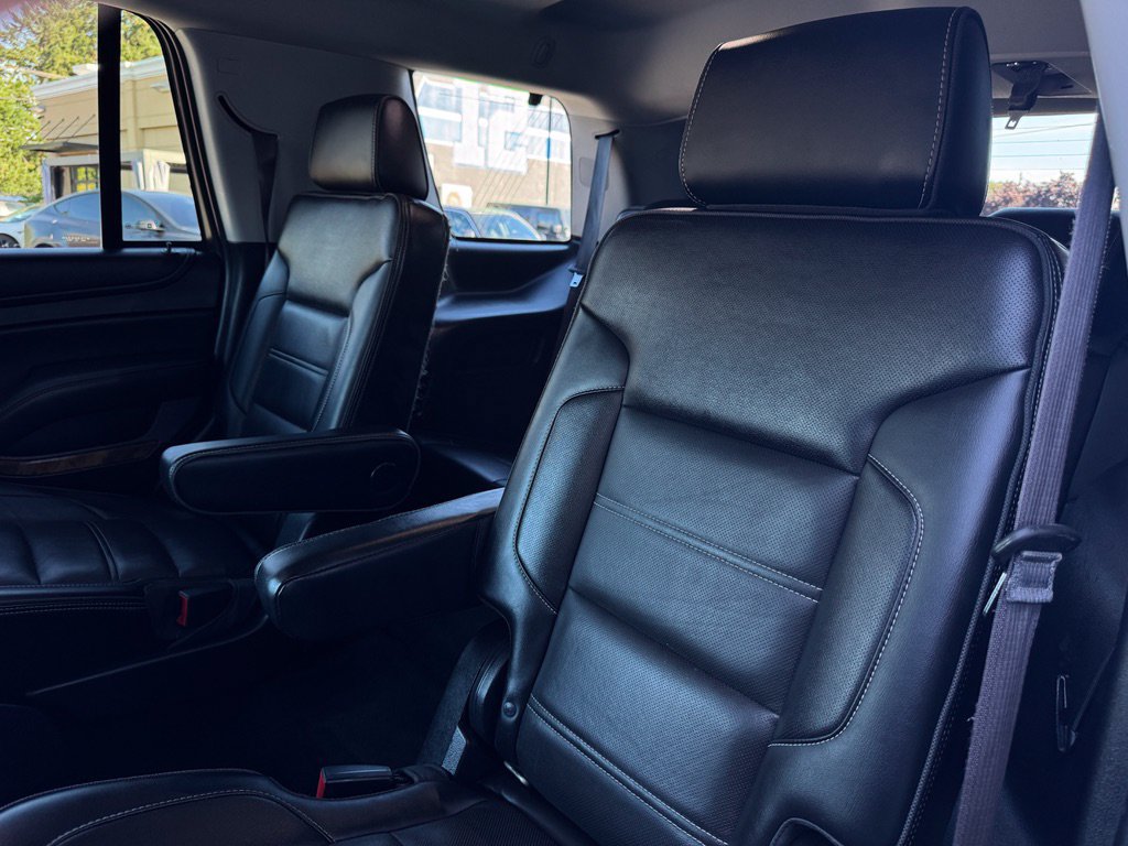 Used 2016 GMC Yukon Denali w/ Open Road Package AWD/4WD image 15