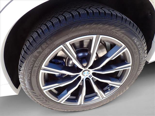 Used 2023 BMW X5 M50i w/ Climate Comfort Package AWD/4WD image 7