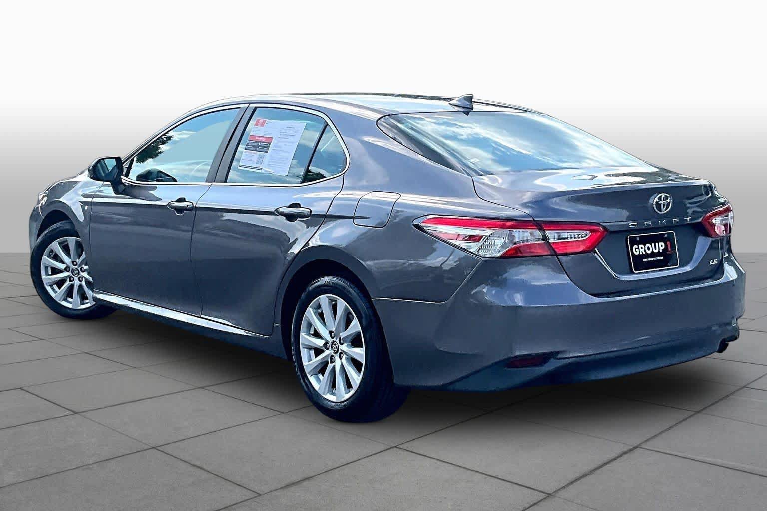 Used 2019 Toyota Camry LE FWD image 12