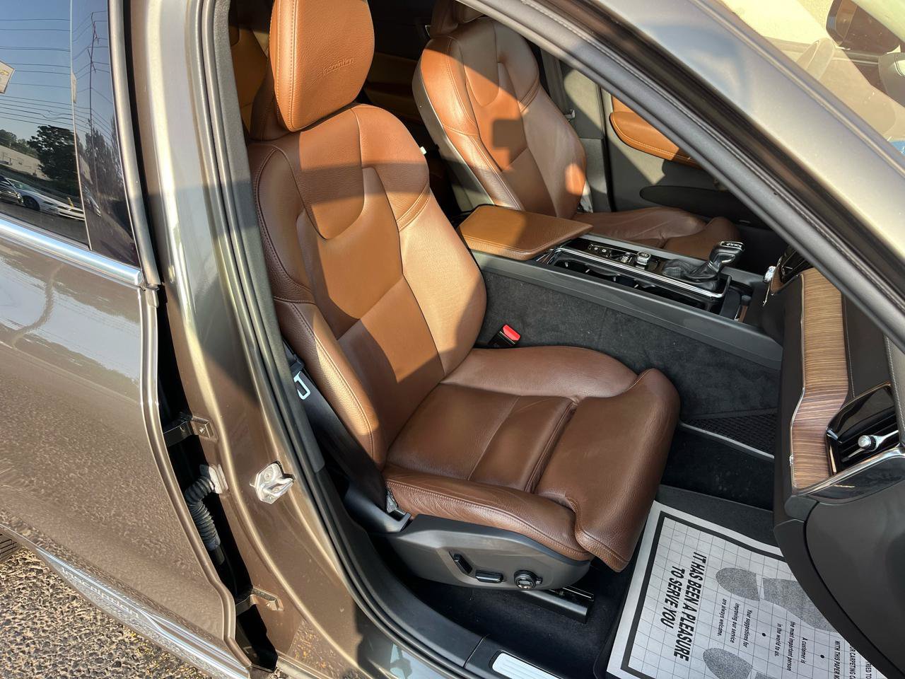 Used 2019 Volvo XC60 T5 Inscription w/ Protection Package Premier AWD/4WD image 33