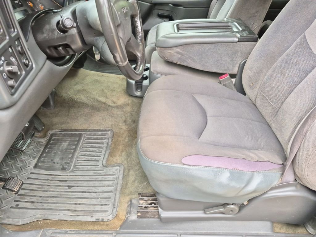 Used 2004 GMC Sierra 2500 SLE w/ Heavy-Duty Power Package image 22