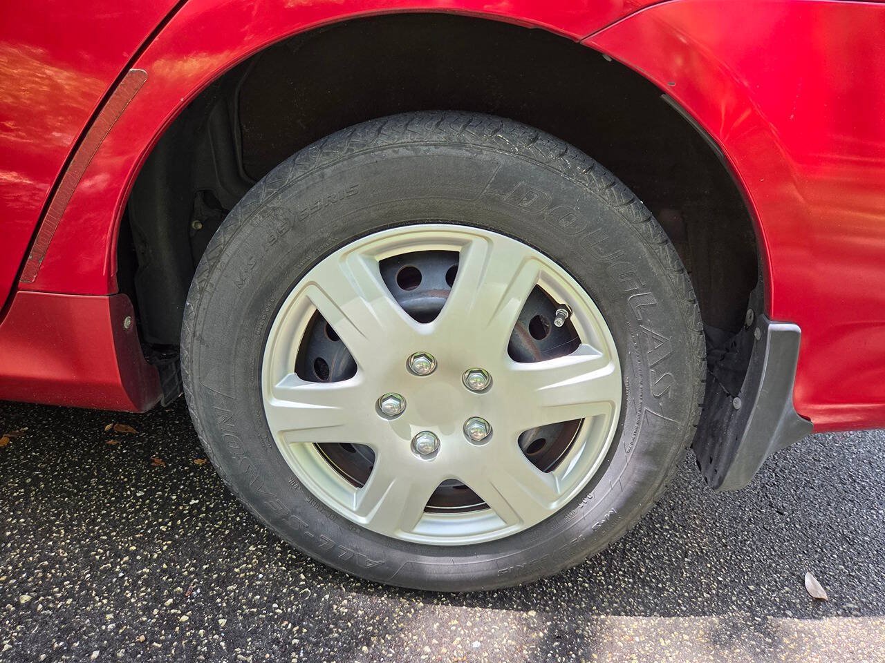 Used 2013 Toyota Corolla L FWD image 16