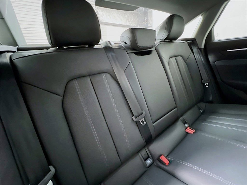 New 2026 Audi A6 Premium Plus image 24