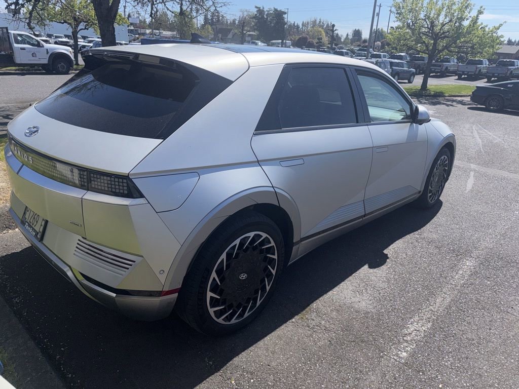 Used 2023 Hyundai Ioniq 5 Limited image 4
