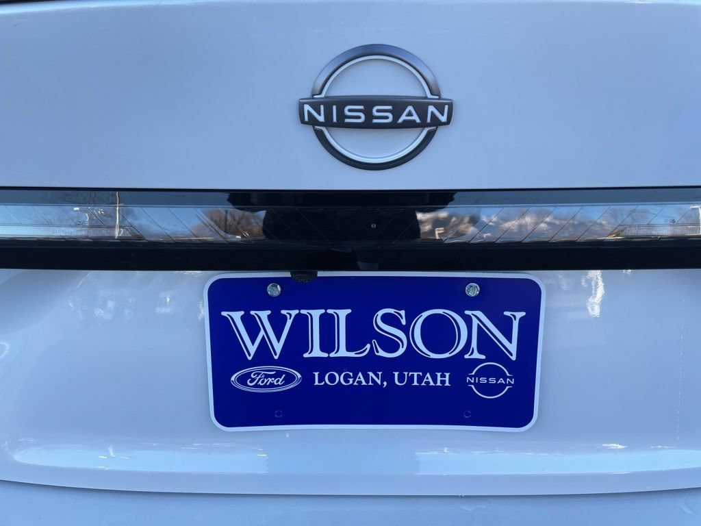 New 2026 Nissan Sentra SR w/ SR Premium Package FWD image 40