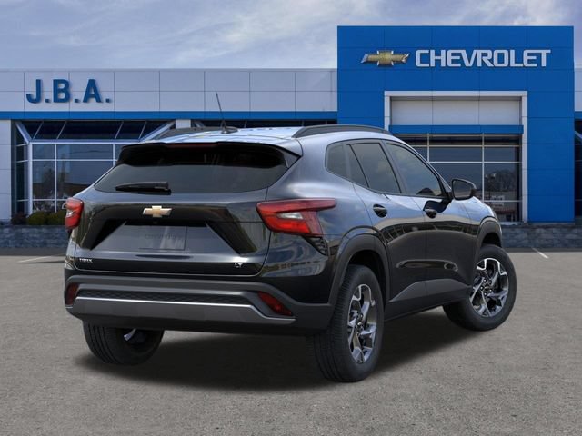 New 2026 Chevrolet Trax LT w/ LT Convenience Package FWD image 4