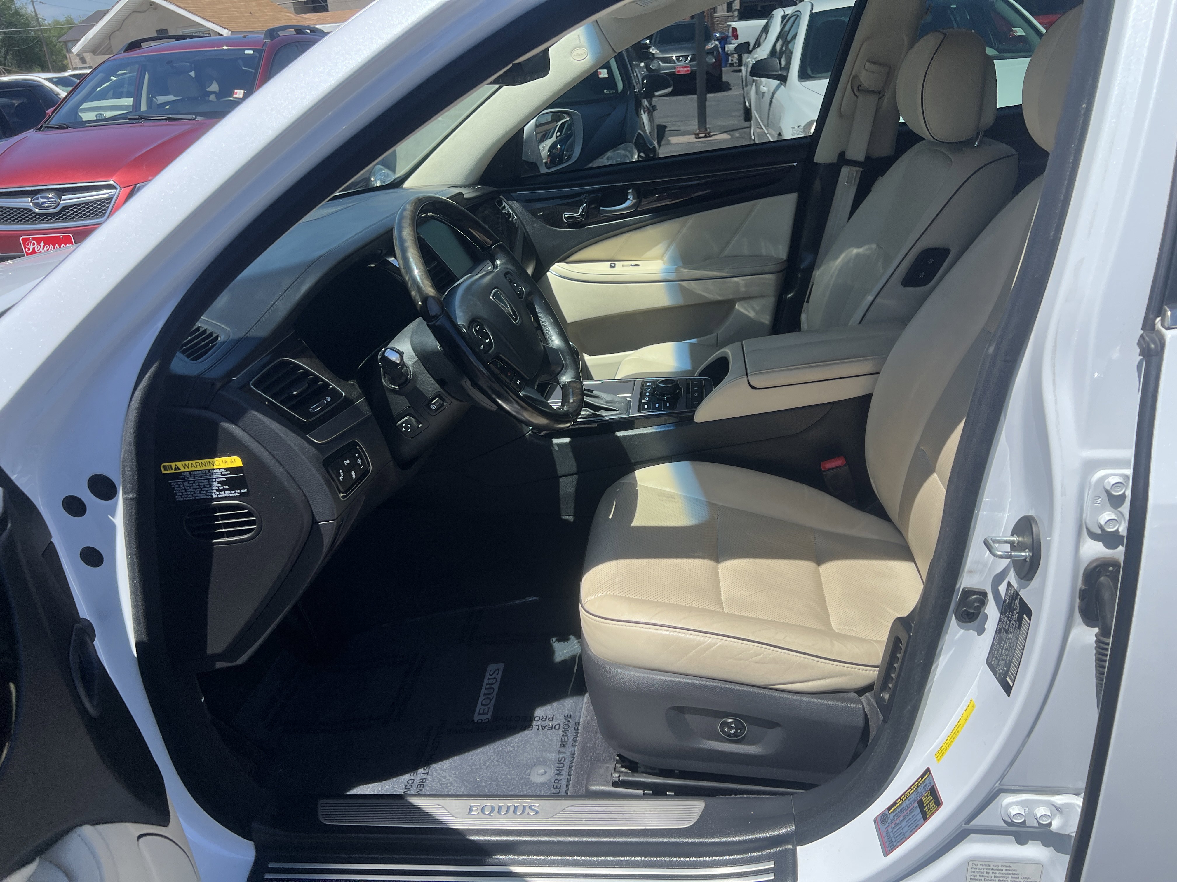 Used 2016 Hyundai Equus Signature RWD image 12