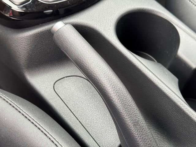 Certified 2025 Kia Seltos S FWD image 25