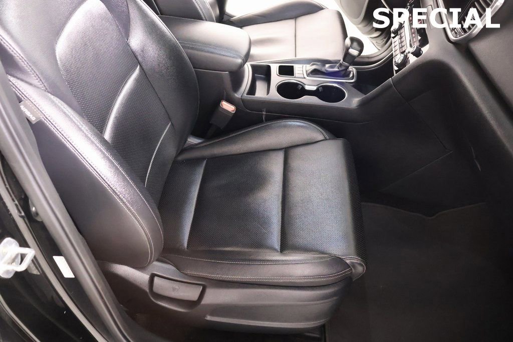 Used 2022 Kia Sportage EX image 12