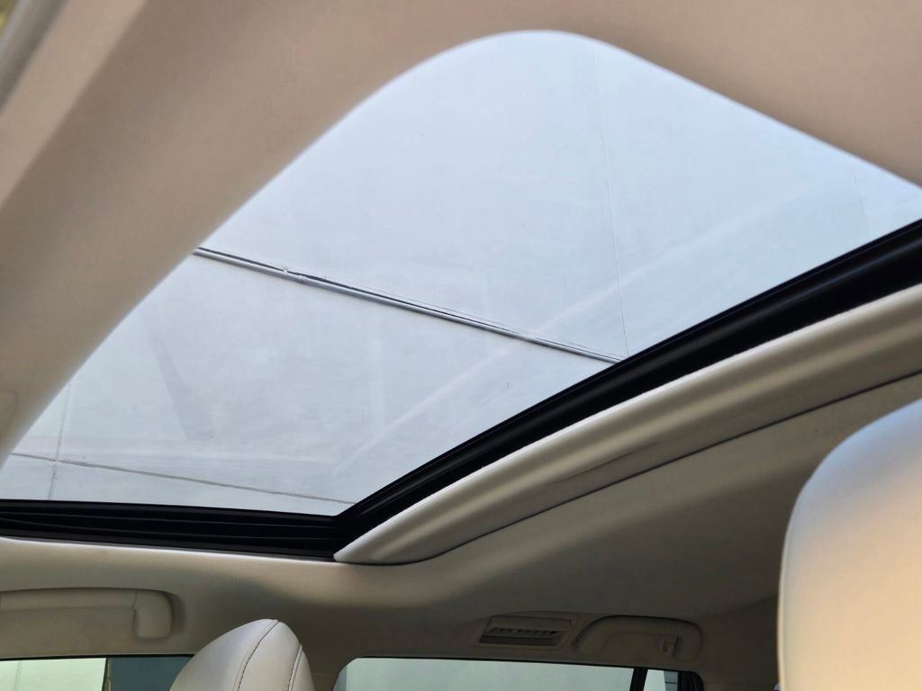 Used 2023 Lexus GX 460 Luxury w/ Sport Design Package image 14