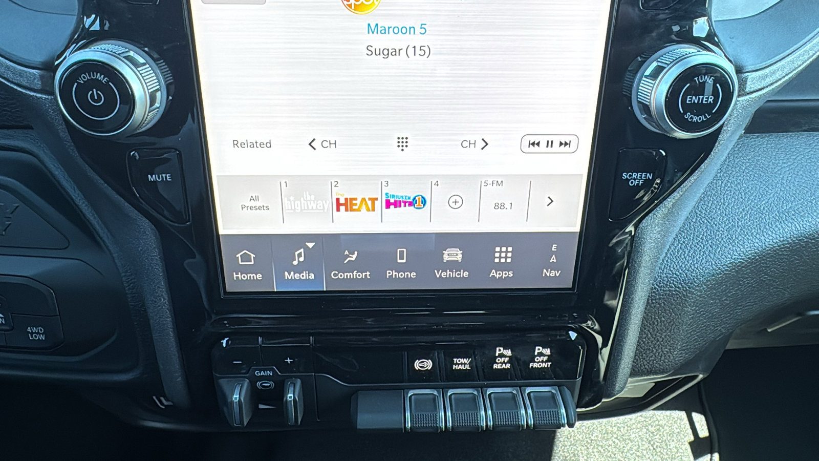 New 2026 RAM 3500 Tradesman AWD/4WD image 19