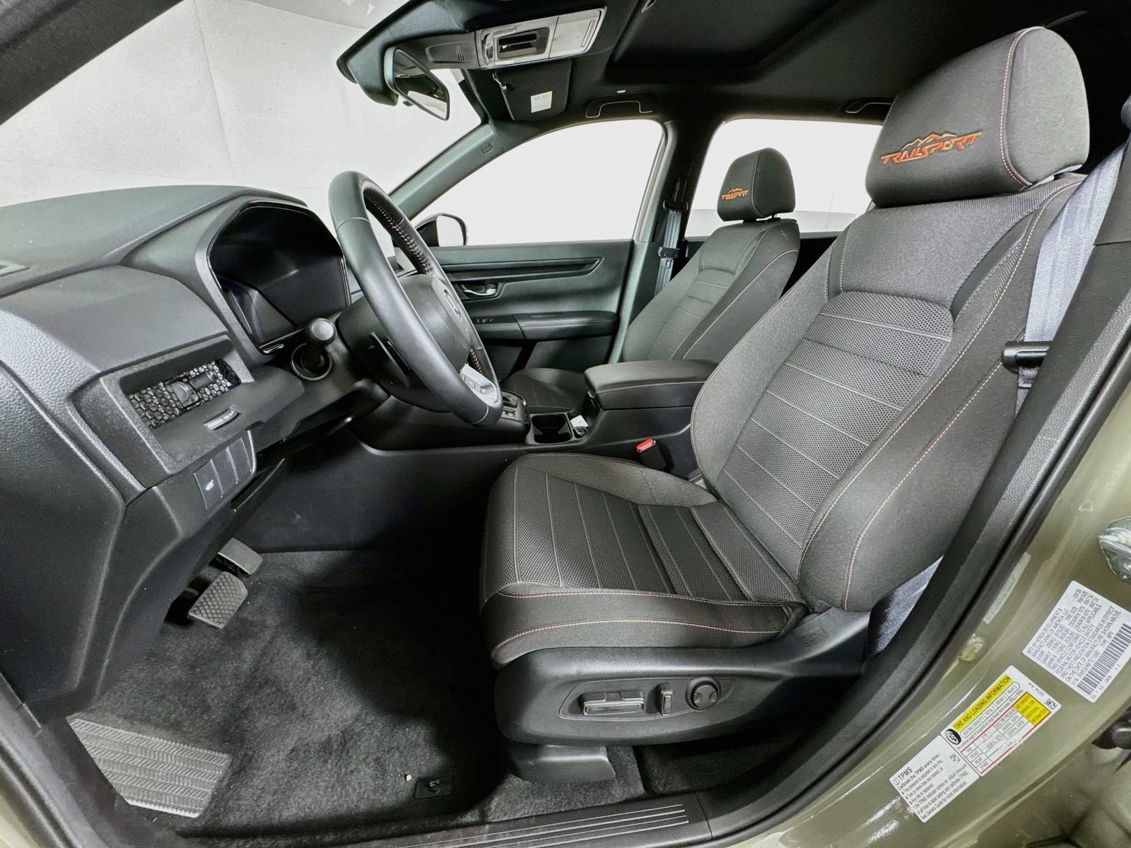 Used 2026 Honda CR-V TrailSport image 11