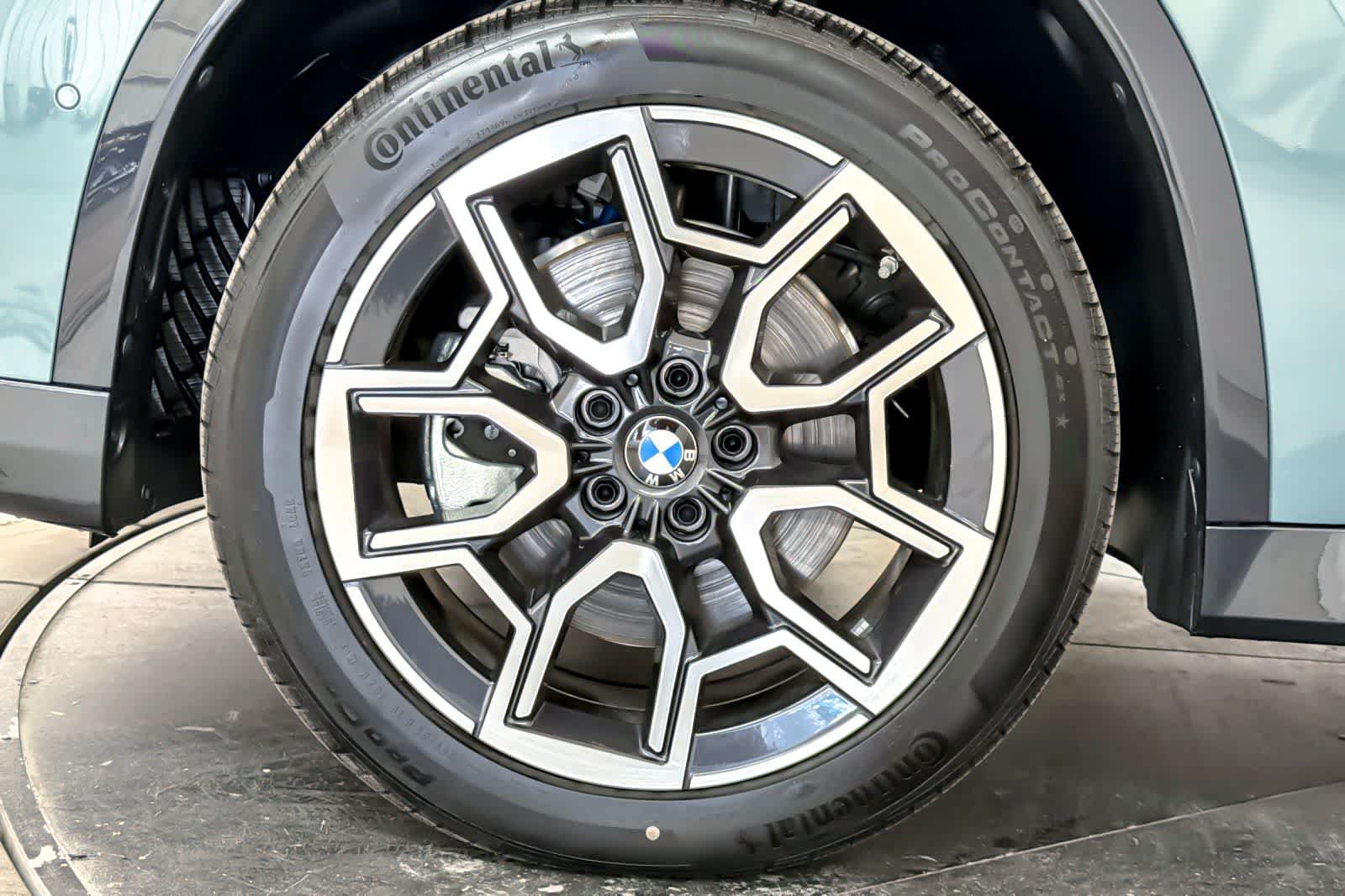 New 2026 BMW X1 xDrive28i w/ Technology Package AWD/4WD image 25