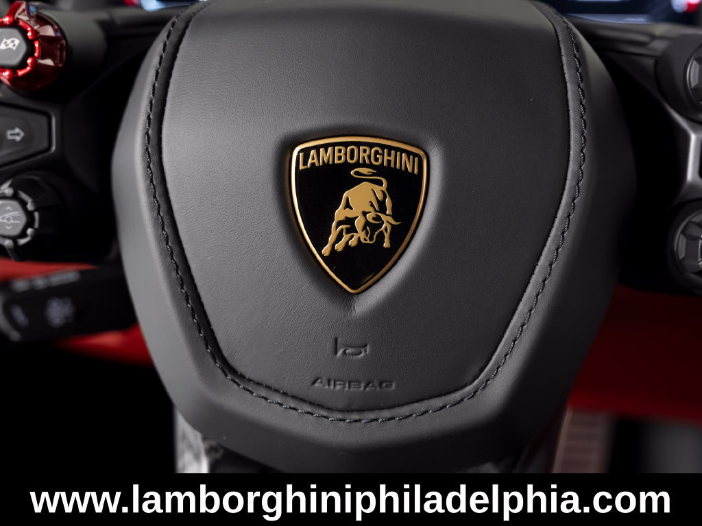 Used 2026 Lamborghini Revuelto AWD/4WD image 24