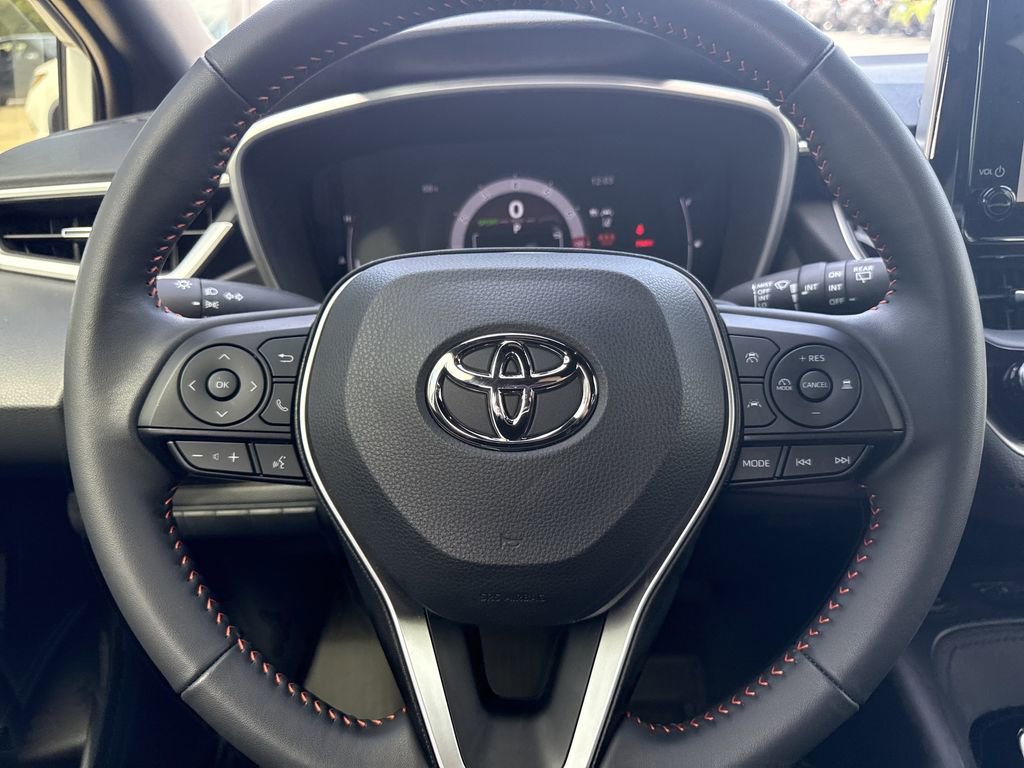 Used 2026 Toyota Corolla SE image 16