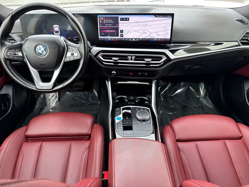 Used 2024 BMW i4 eDrive35 w/ Convenience Package image 45