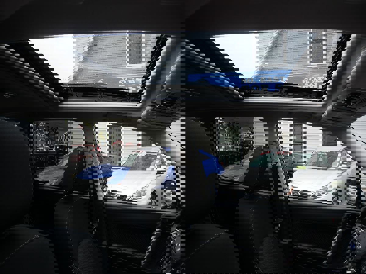 Used 2017 Subaru Forester 2.5i Premium w/ All-Weather Package image 29