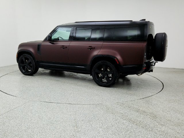 New 2026 Land Rover Defender 130 X-Dynamic SE AWD/4WD image 7