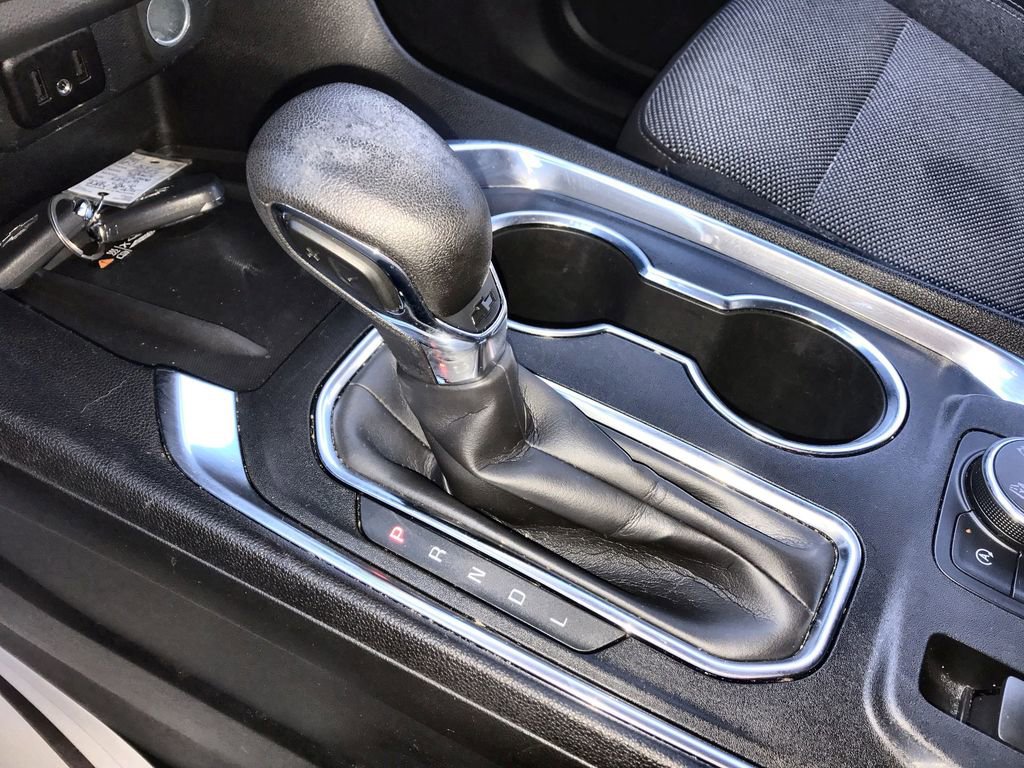 Used 2023 Chevrolet Traverse LT AWD/4WD image 19