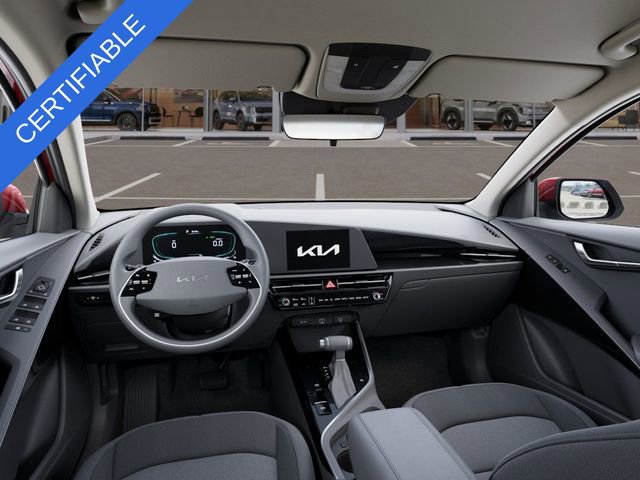 Certified 2025 Kia Niro LX image 14