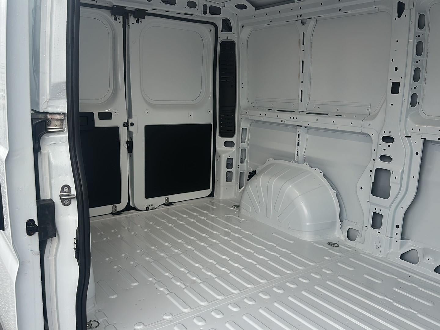 New 2026 RAM ProMaster 1500 w/ Convenience Group FWD image 6