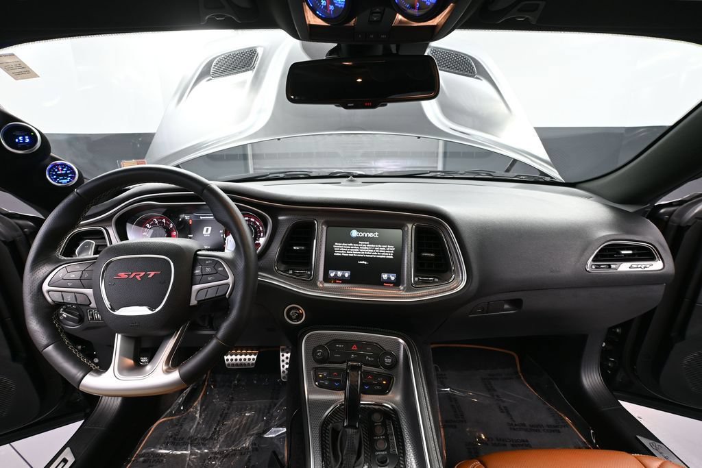 Used 2016 Dodge Challenger SRT Hellcat RWD image 20