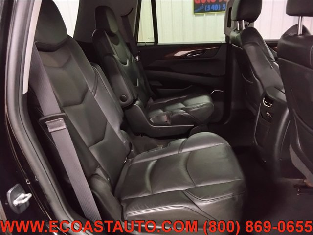 Used 2015 Cadillac Escalade Premium image 16