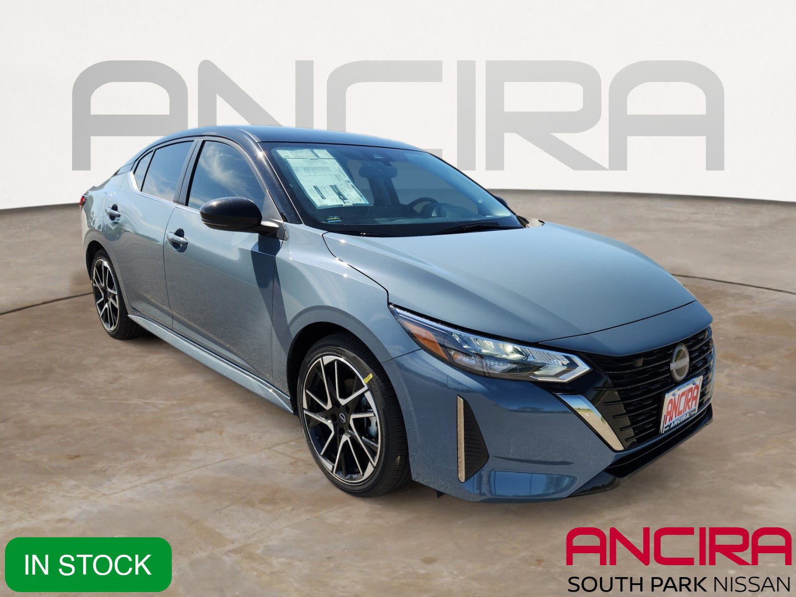New 2025 Nissan Sentra SR image 1