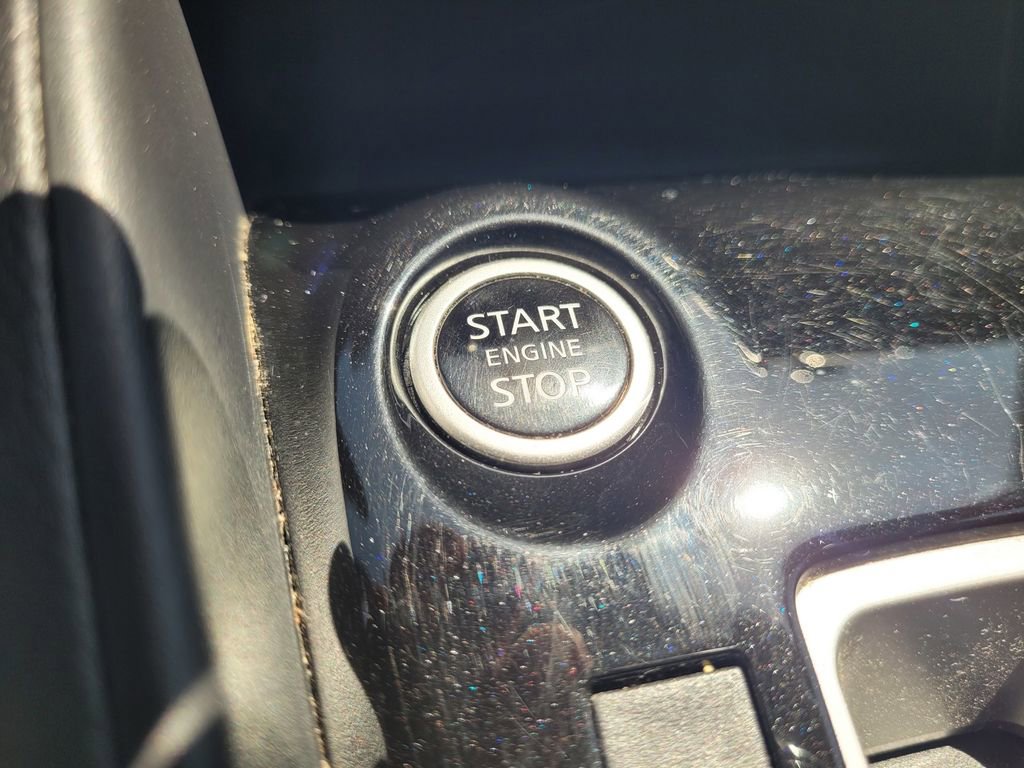 Used 2024 Nissan Versa SV w/ Trunk Package FWD image 21