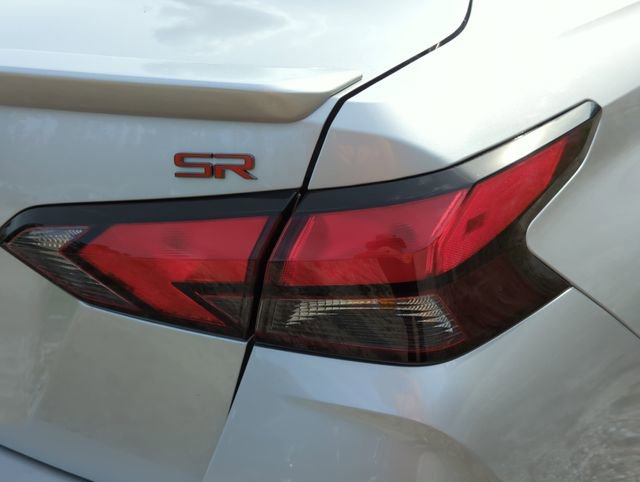 New 2025 Nissan Versa SR w/ Trunk Package image 11