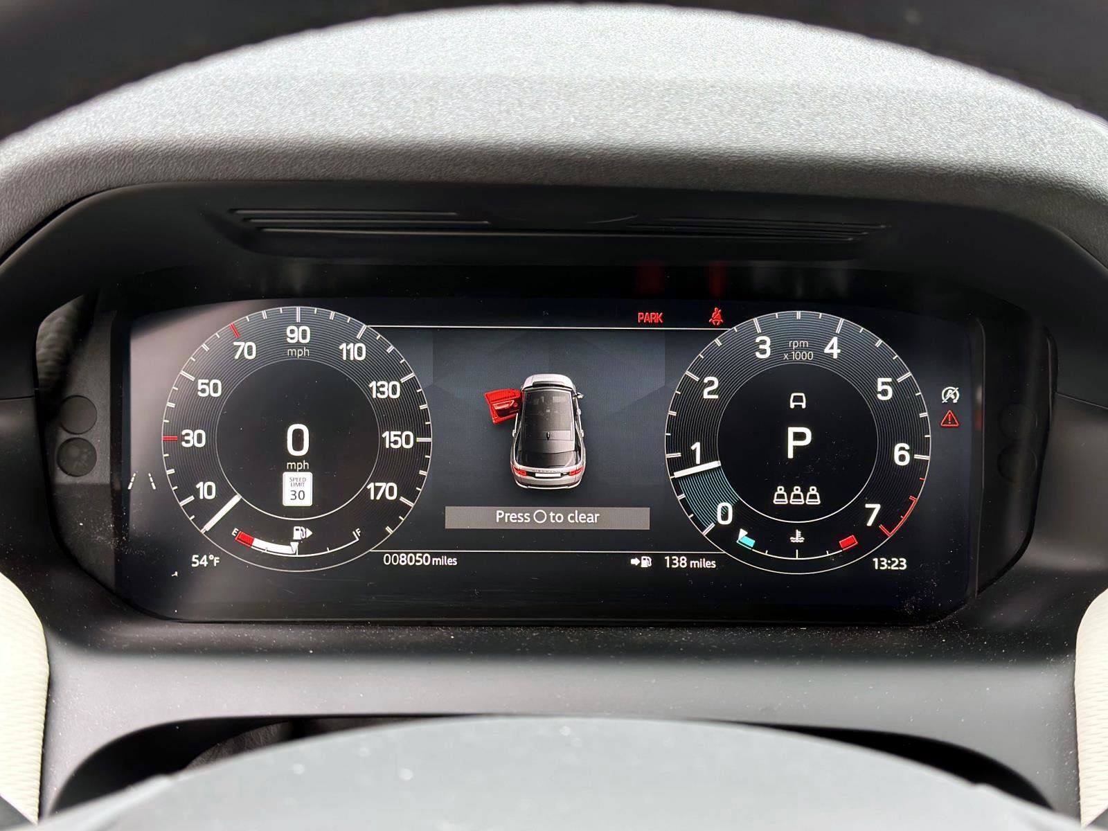 New 2025 Land Rover Discovery Sport Dynamic SE image 21