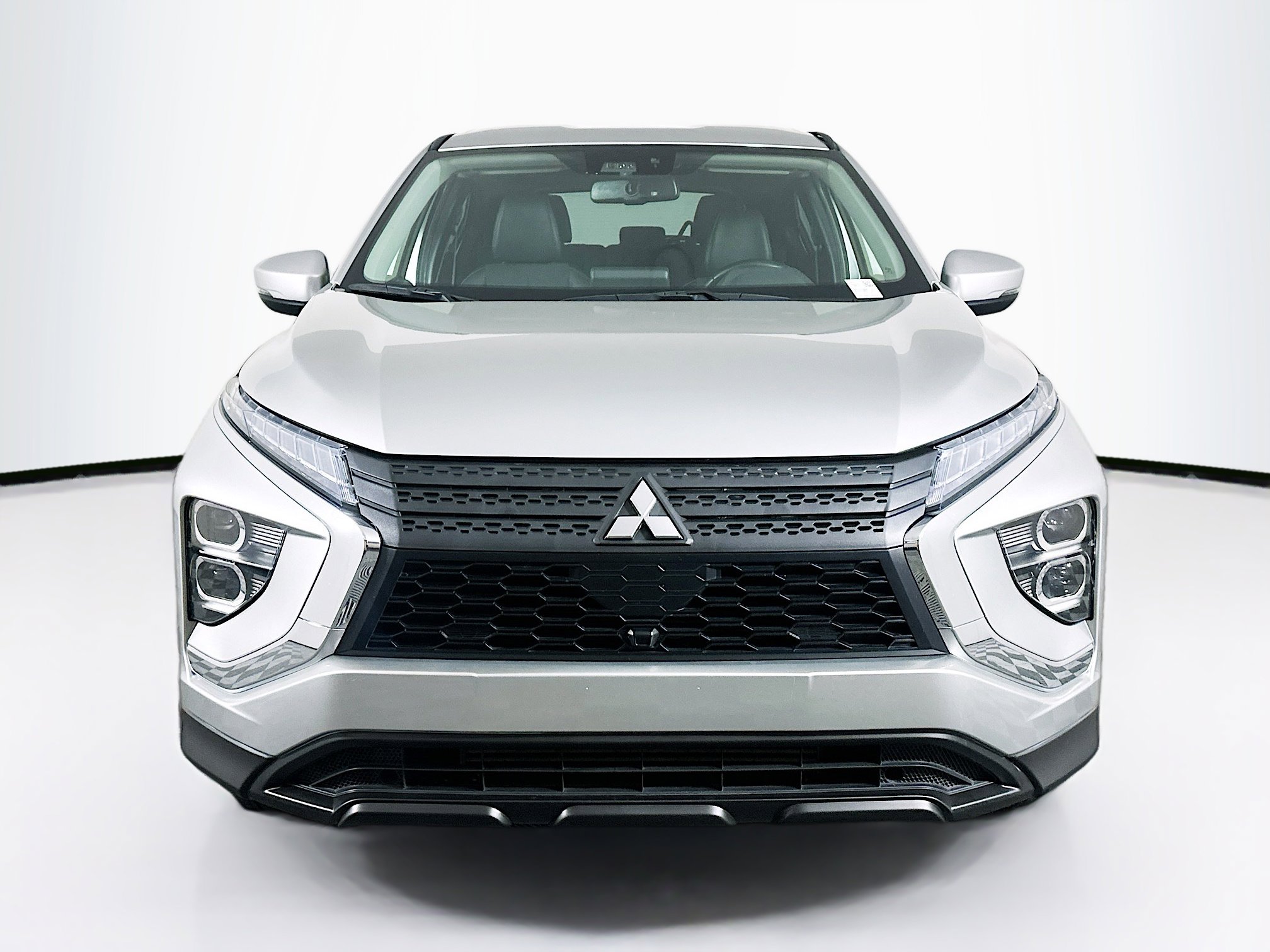 Used 2024 Mitsubishi Eclipse Cross SE AWD/4WD image 2